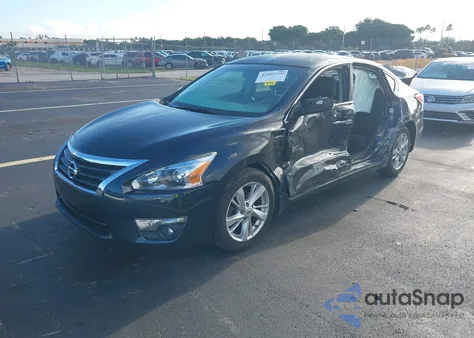 2015 Nissan Altima 2.5 Sv из США, поврежденный, VIN 1N4AL3AP9FC441387
